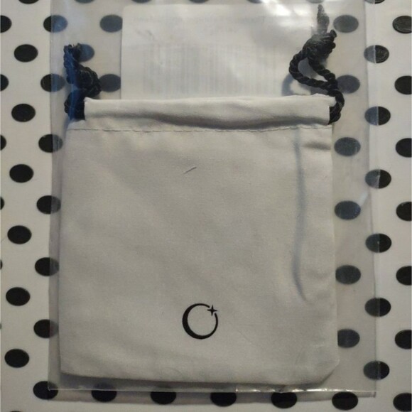 NIP Alex & Ani Emerald Flex Cuff Bracelet - Picture 4 of 8